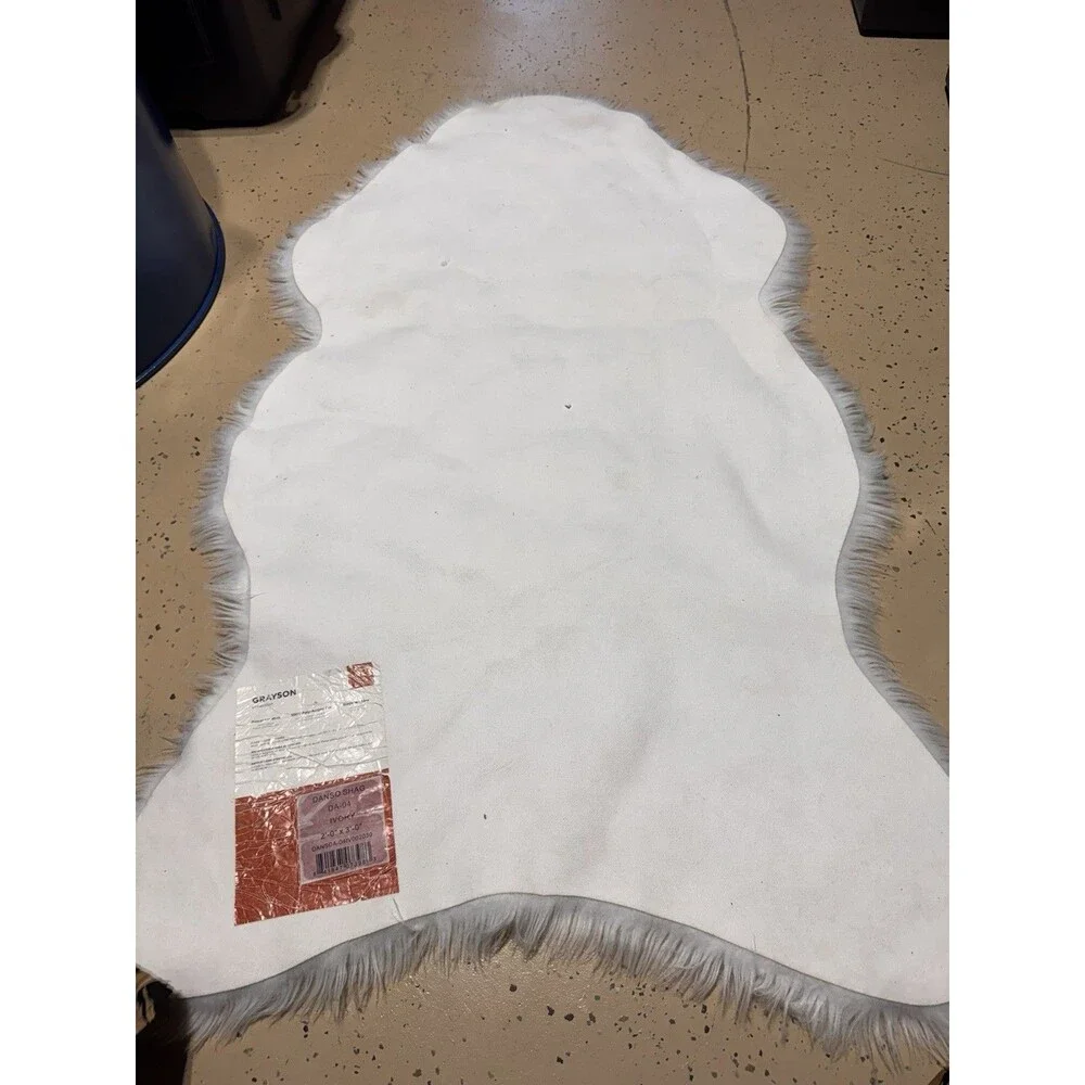 White Sheepskin Faux Fur Area Rug, Plush Shabby Chic, Shag Pelt Rug 2” X3”